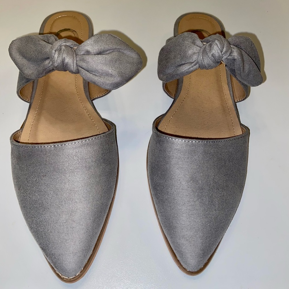 Women’s mules size 8